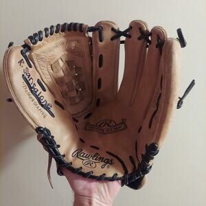 Rawlings RHT 13" CH130 Basket Web Baseball Glove